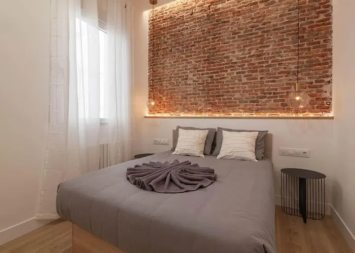 Salamanca V Calle Alcantara 3Br 3Bh